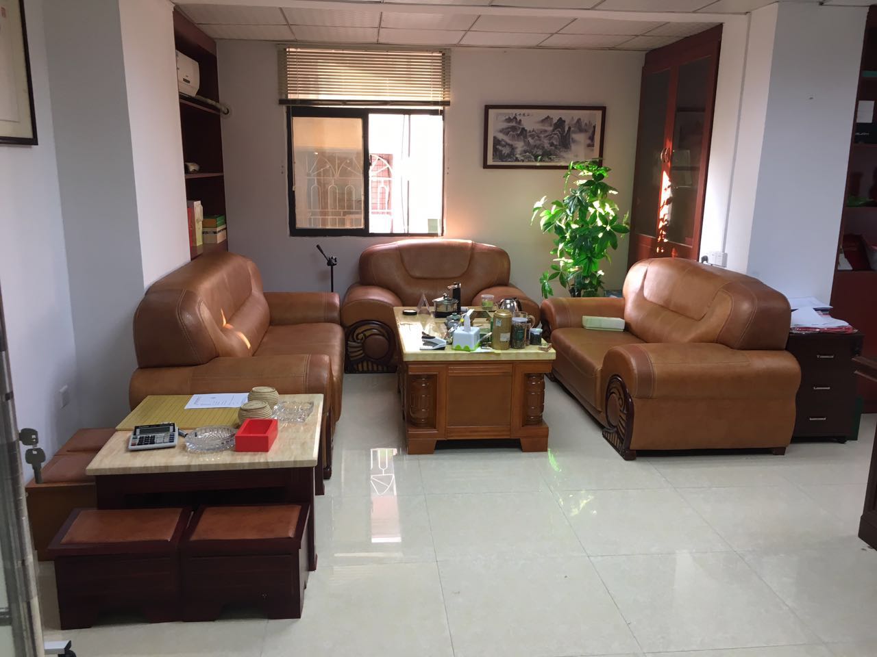 招待客戶，就在此處，來喝茶吧